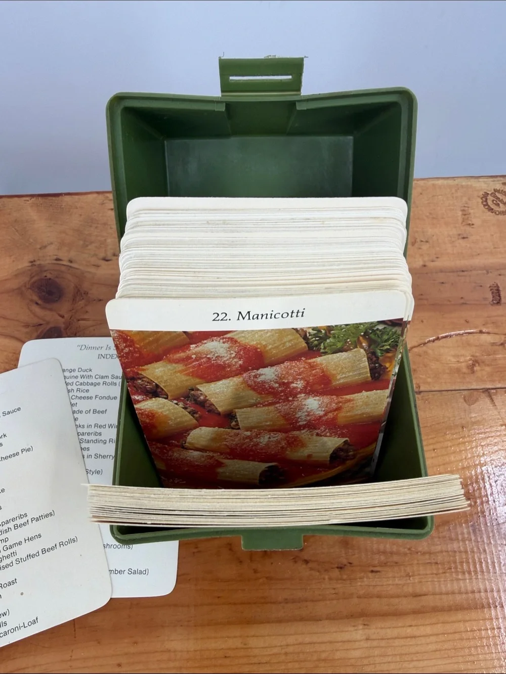 Vintage 70s Dinner Is Served Recipe Card Collection Green Box 118 Cards Complete
